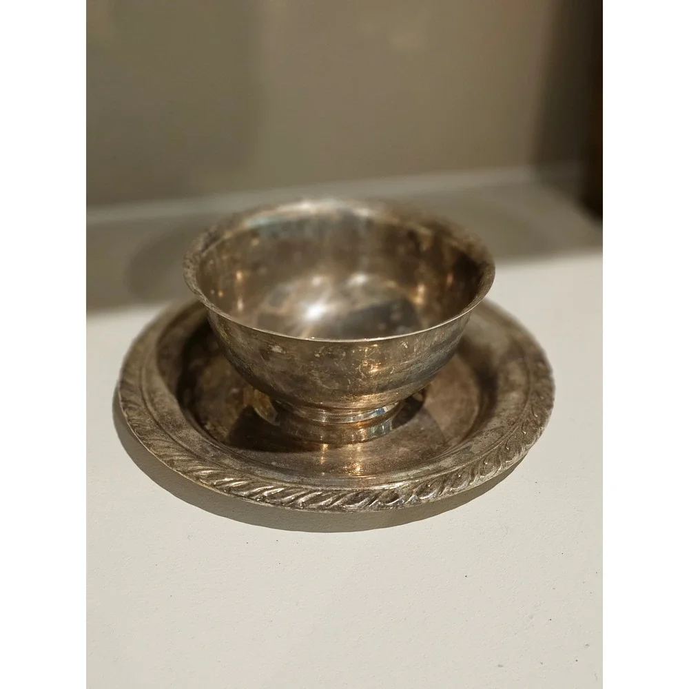 Vintage Oneida USA‎ Silver Plated Footed Bowl and Rope Edge Underplate Set